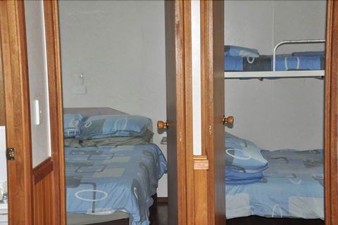 Western KI Caravan Park - Tourism Brisbane 6