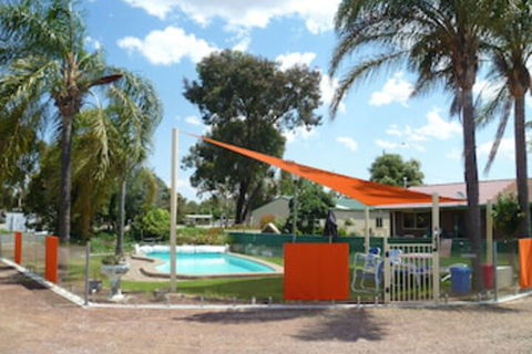 Kanimbla Motor Inn - Tourism Brisbane 0