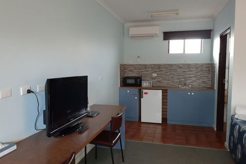 Kanimbla Motor Inn - Tourism Brisbane 5