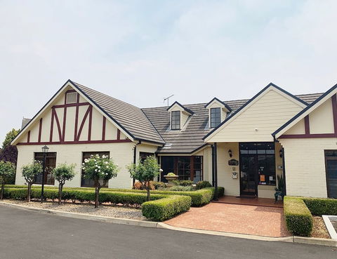 Camden Valley Inn - Brisbane Tourism 2