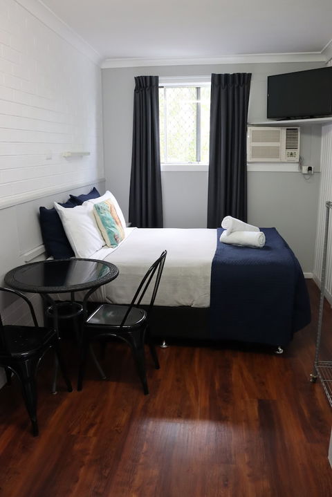 Almare Tourist Motel - Tourism Brisbane 6