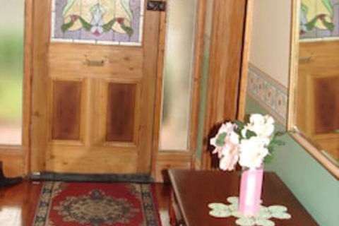 Trafalgar Premium Vintage Suites - Brisbane Tourism 2