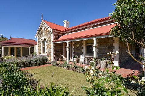 Trafalgar Premium Vintage Suites - Brisbane Tourism 5