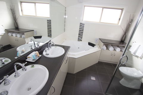 Rsl Club Motel - Tourism Brisbane 6