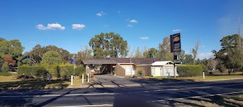 Amber Court Motel, Coonabarabran - Tourism Brisbane 4
