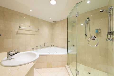 Airolodge International - Tourism Brisbane 5
