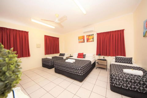Parkside Motel - Tourism Brisbane 5
