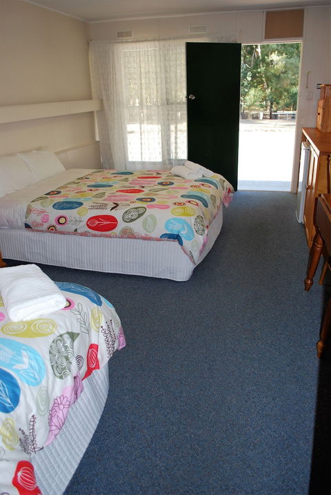 Gariwerd Motel - Brisbane Tourism 5