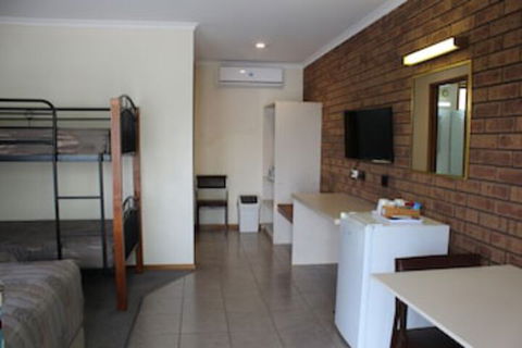 Dunolly Golden Triangle Motel - Tourism Brisbane 0