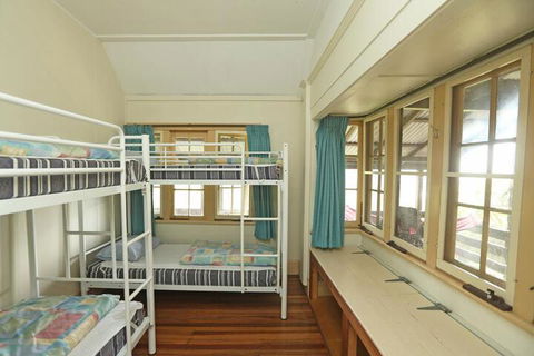 Sydney Pittwater Eco YHA - Brisbane Tourism 6