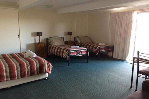 Glengarry 1 - Brisbane Tourism 4