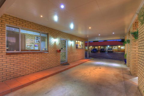 Jumbuck Motor Inn - Brisbane Tourism 1