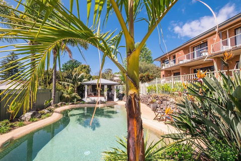 Mollymook Seascape Motel & Apartments - Brisbane Tourism 0