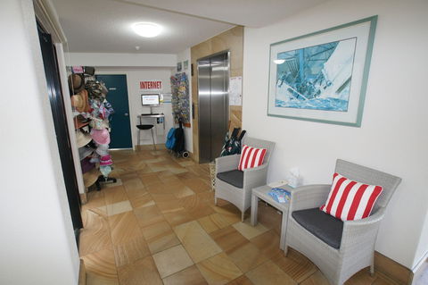 Windward Passage Holiday Apartments - Tourism Brisbane 3