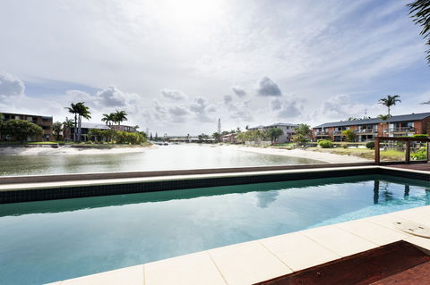 Saltwater Villas - Tourism Brisbane 5