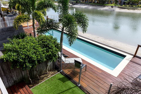Saltwater Villas - Tourism Brisbane 0