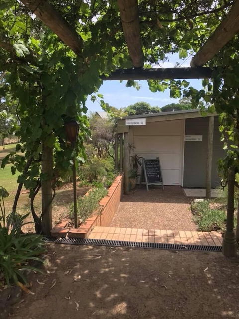 Elfin Hill Country Accommodation - Tourism Brisbane 1