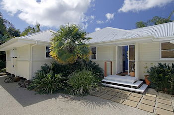 A PERFECT STAY - Abode At Byron - Tourism Brisbane 1
