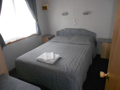 Wagga Wagga Beach Caravan Park - Brisbane 4u 5