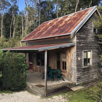 Corinna Wilderness Experience - Brisbane Tourism 0