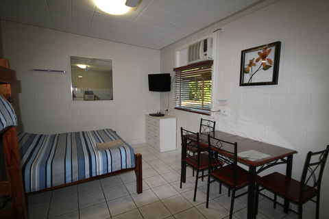 Seaforth Holiday Units - Tourism Brisbane 6