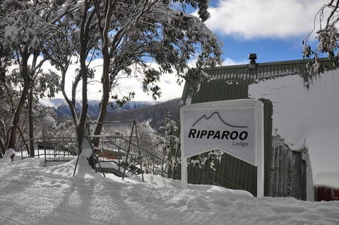 Ripparoo Ski Lodge - Brisbane Tourism 2