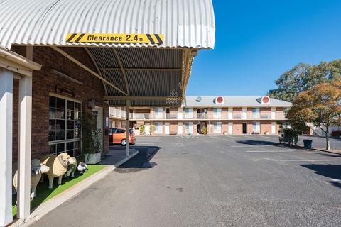 Shearing Shed Motor Inn - Tourism Brisbane 1