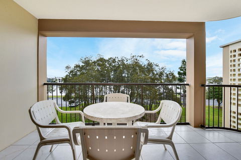 Beachport - Tourism Brisbane 6
