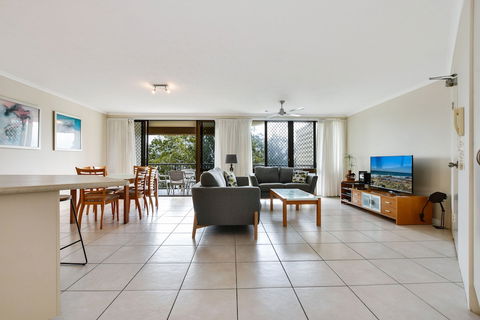 Beachport - Tourism Brisbane 3