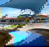 Tropic Coast Motel