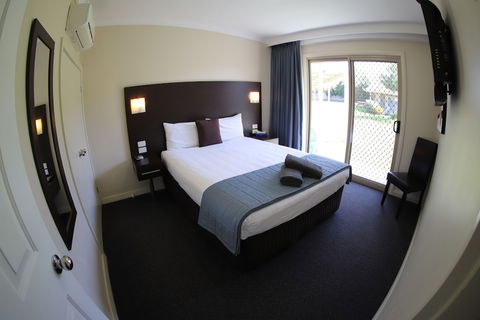Sleepy Hill Motor Inn - Tourism Brisbane 3