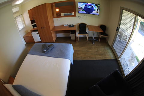 Sleepy Hill Motor Inn - Tourism Brisbane 4