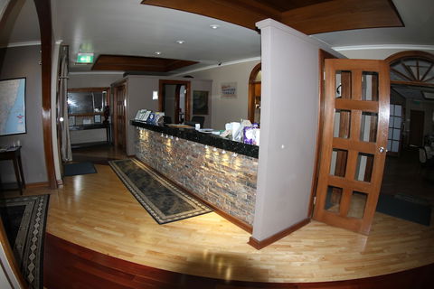 Sleepy Hill Motor Inn - Tourism Brisbane 0