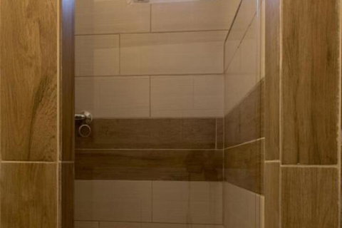 Elwood Sands Budget Motel - Brisbane Tourism 6