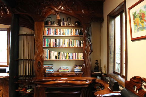 Secrets On The Lake - Tourism Brisbane 4