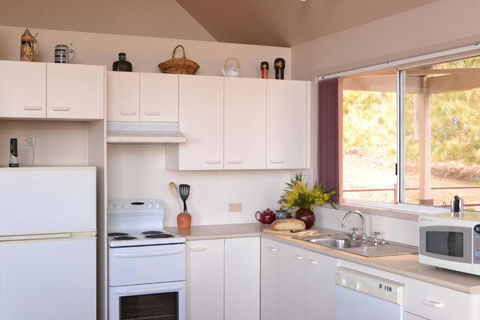 Bundle Hill Cottages - Brisbane Tourism 5
