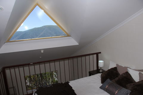 Summit Ridge Alpine Lodge - Tourism Brisbane 4