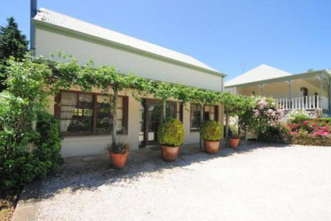 Daisy Cottage - Tourism Brisbane 0