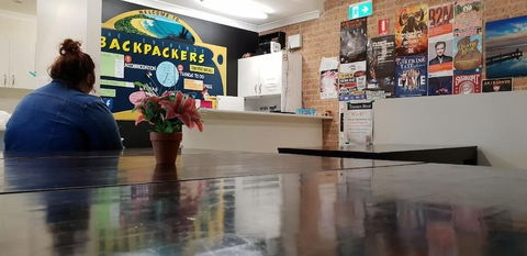 The Entrance Backpackers - Hostel - Brisbane Tourism 3