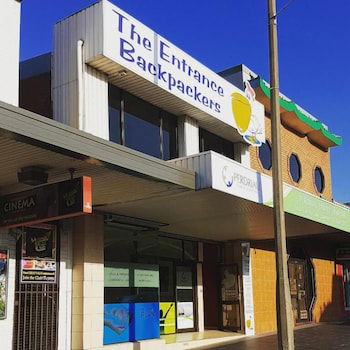 The Entrance Backpackers - Hostel - Brisbane Tourism 0