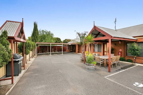 Bendigo Goldfields Motor Inn - Brisbane Tourism 4