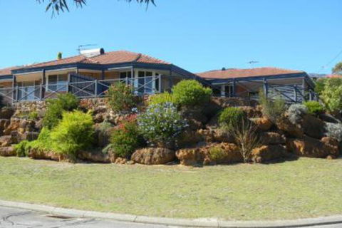 Albany Holiday House - Tourism Brisbane 0