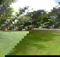 Ivanhoe Village Caravan Resort - Tourism Brisbane