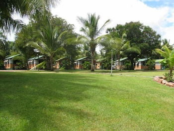 Ivanhoe Village Caravan Resort - Tourism Brisbane 0