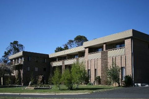 Southern Cross Motor Inn - Tourism Brisbane 0