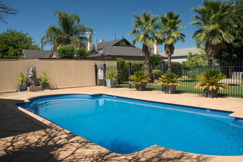 Barossa Dreams - Tourism Brisbane 0