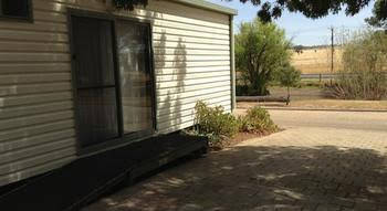 Horseshoe Motor Village - Tourism Brisbane 0