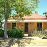 Cooma Cottage - Tourism Brisbane 0