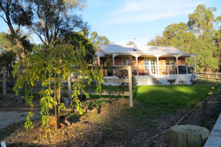 Yellingbo VIC Tourism Brisbane