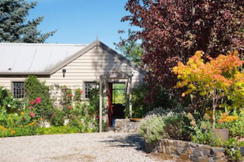 Argus Hill Cottage - Tourism Brisbane 0